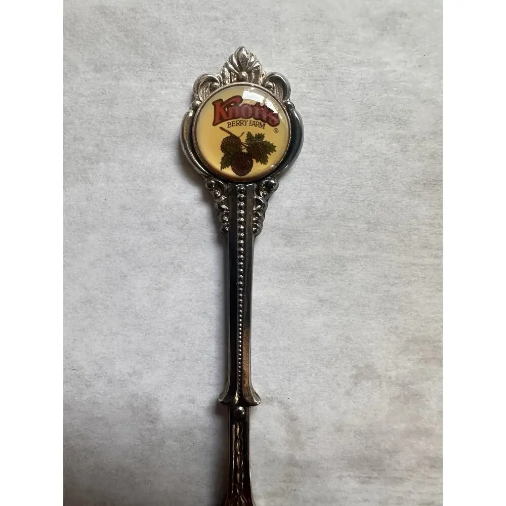 V7 Knotts Souvenir Vista Silver Plated Collectible Vintage Spoon 4